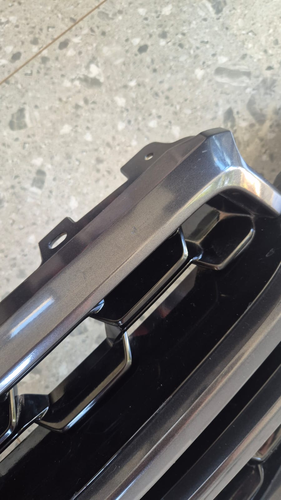 Ford Ranger Next-Gen | 2023+ XLT |  Display Wildtrak Grill OEM (Without Middle Cover)