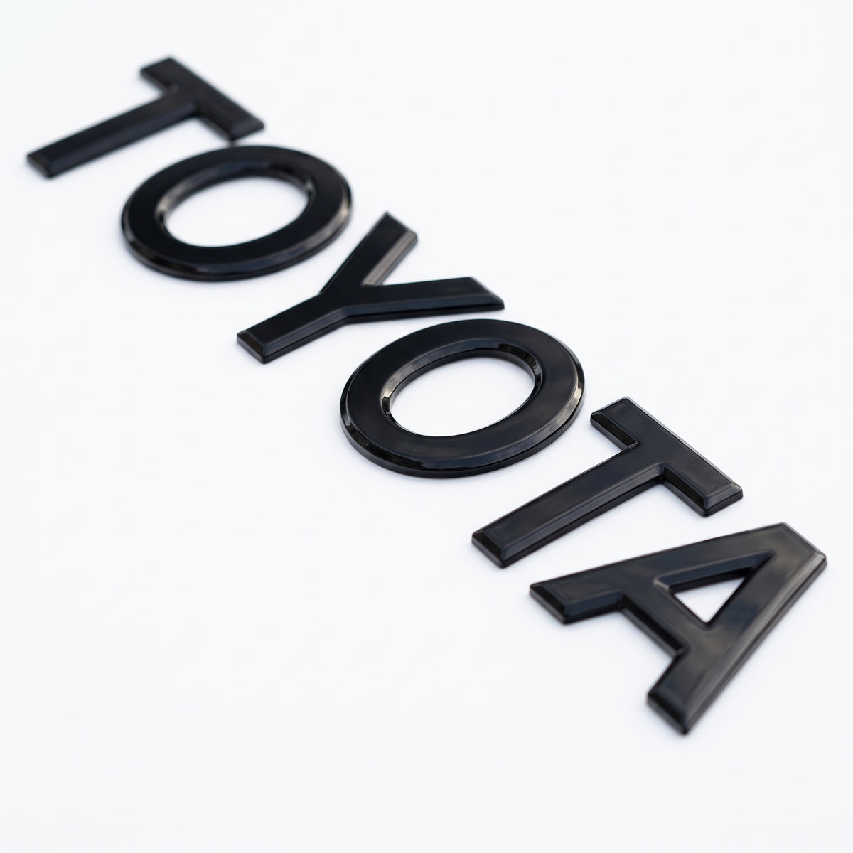 Toyota Hilux Travo 2026 | Tailgate TOYOTA Lettering 3D Moulded  | Gloss Black