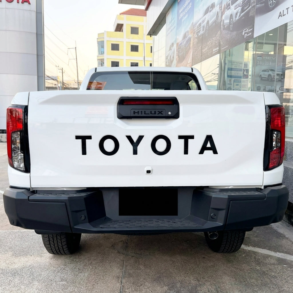 Toyota Hilux Travo 2026 | Tailgate TOYOTA Lettering | Gloss Black